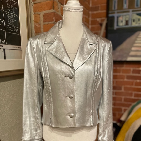 IDENTIFY ~ FUN FUN FUN!! Silver Leather Jacket - Picture 1 of 14